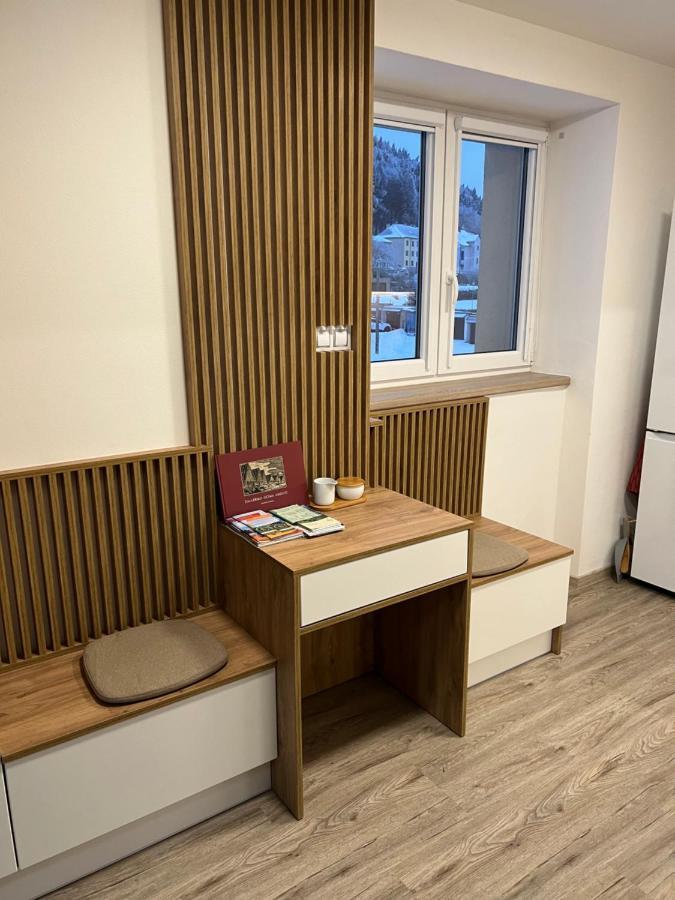 Apartman Md Lägenhet Žacléř Exteriör bild